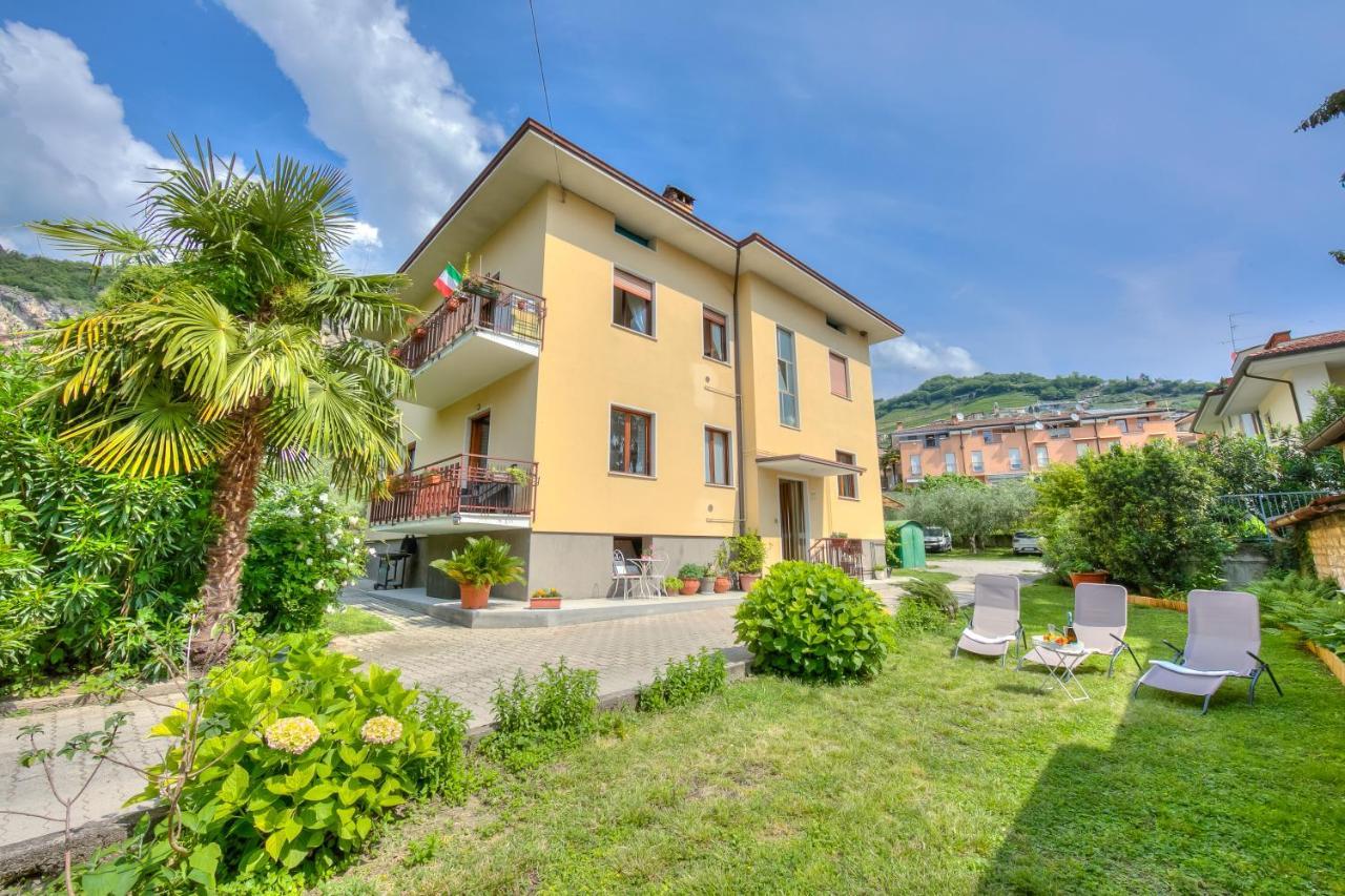 The Bon'Ora Apartment - Happy Rentals Riva del Garda Exterior foto